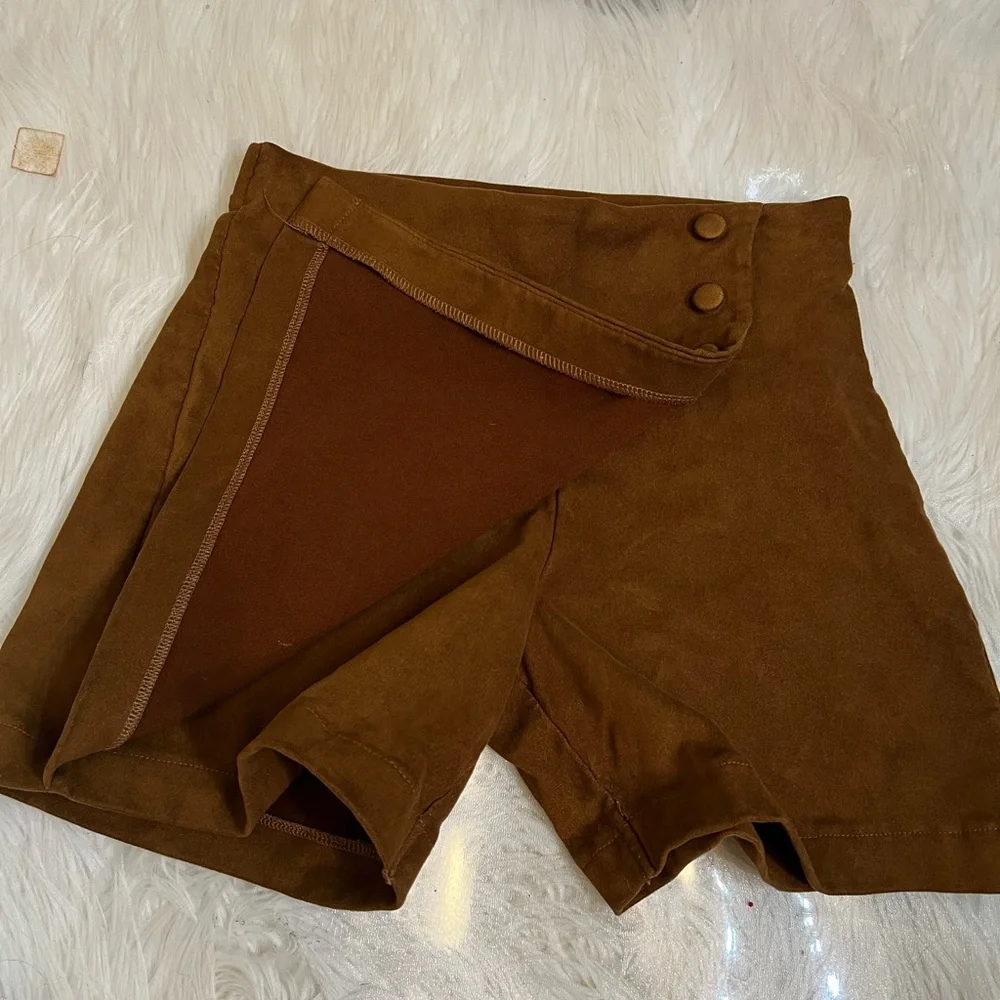 Zara‎